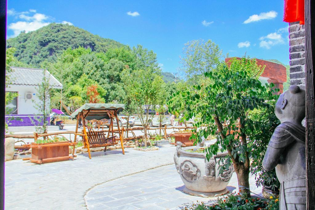 Zhangjiajie Huipeng Inn Номер фото